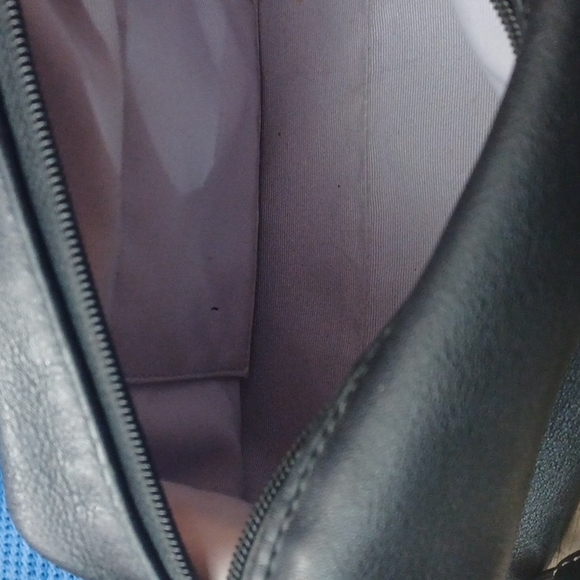 Coach - Picture 6 of 7